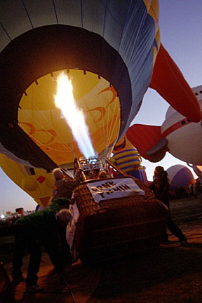 image bn79a003_3.jpg