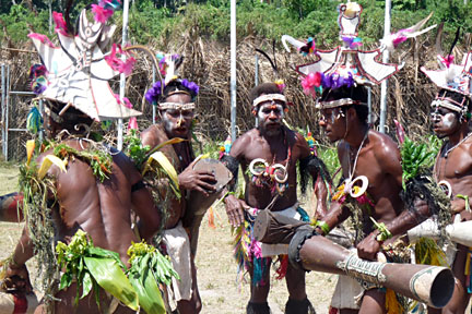 image bP1000563W.jpg